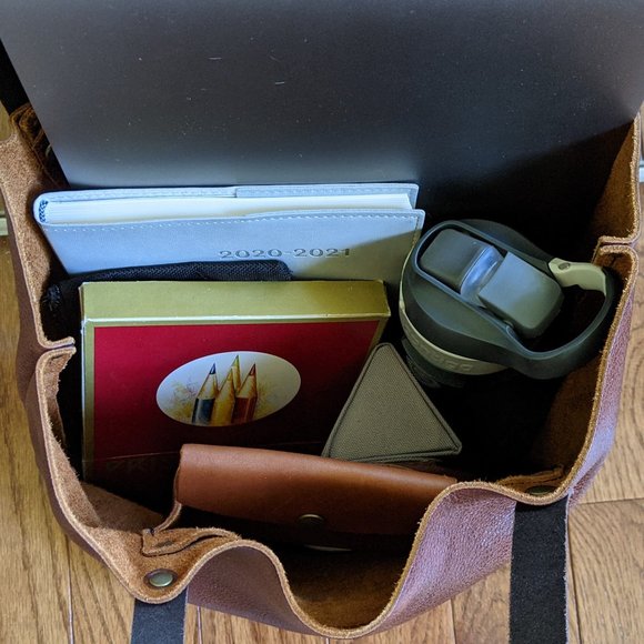 Medium Classic LEATHER TOTE BAG, Nutmeg - Picture 5 of 6